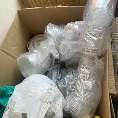 食品カップ　容器　使い捨て容器の画像