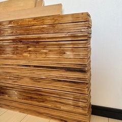 廃材・木の画像