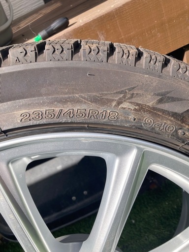 ブリヂストン VRX2 235/45R18 スタッドレス アルミホイール付 18×8J +45 PCD114.3 5穴 2018年製
