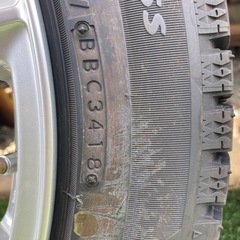 ブリヂストン VRX2 235/45R18 スタッドレス アルミホイール付 18×8J +45 PCD114.3 5穴 2018年製の画像