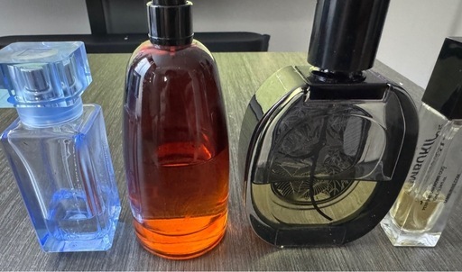 香水まとめ売り