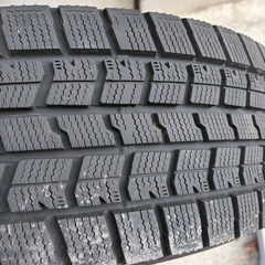 16インチスタッドレスタイヤ4本セット　3月中締め切りの画像