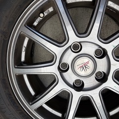 16インチスタッドレスタイヤ4本セット　3月中締め切りの画像