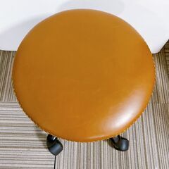 M854 革張り キャスター付き スツール 高さ調節可 ヴィンテージ調 美品の画像