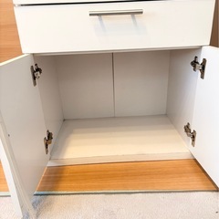 20%オフ！ニトリ食器棚の画像