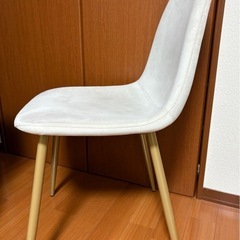 椅子、ダイニングチェアの画像