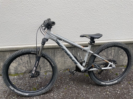 マウンテンバイク KONA shred