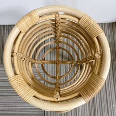 M853 IKEA ブスクボー プラントスタンド ラタン ナチュラル 美品の画像