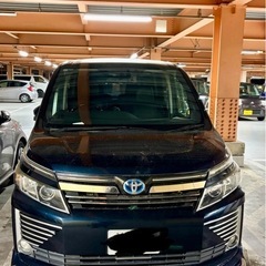 ヴォクシー80ハイブリッドの画像