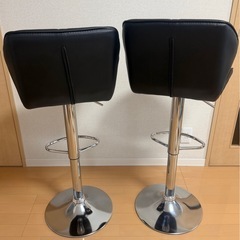 カウンターチェア バーチェア 二脚セット 昇降式 ブラック の画像