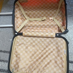 キャリーケースの画像