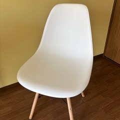 未使用　椅子　シェルチェア　イームズ　チェア　リプロダクト　白　ホワイトの画像