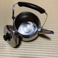 やかんの画像