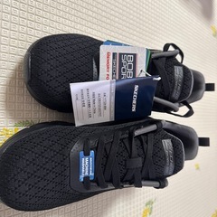 新品未使用　❗️SKECHERS 黒24㎝の画像