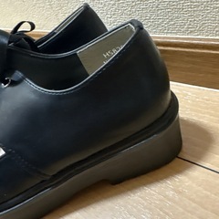 レースアップ厚底パンプスの画像