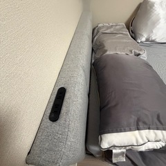 セミダブルベット 、フレーム、マット付きの画像