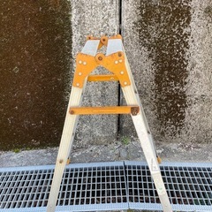 脚立  4月末迄
の画像