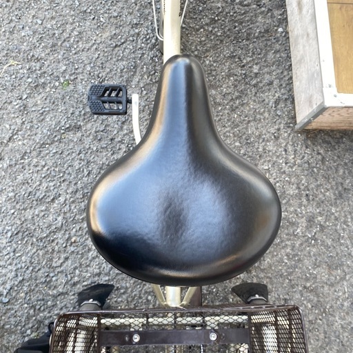 ?Panasonic　ビビライフ?電動アシスト　三輪車　カゴ付き　ホワイト　シルバー系　通勤自転車　通学自転車　軽快車　シティ車　自転