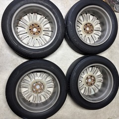 60ハリアー純正ホイール夏タイヤの画像