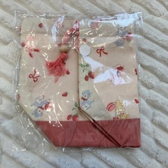 お弁当袋　巾着  生成りサーモンピンク　動物柄の画像