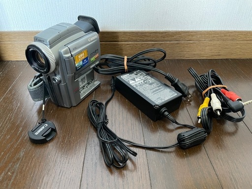 ジャンク★希少★ビデオカメラ キヤノン Canon DM-IXY DV M シルバー 　再生動作確認済★