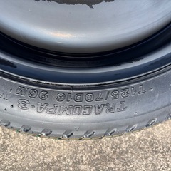 BMアクセラ　スペアタイヤの画像