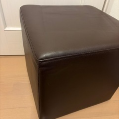 茶色　オットマンの画像