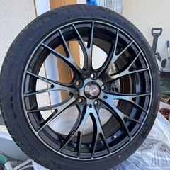 ウェッズスポーツ　18インチタイヤホイールの画像