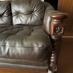 【3月21日まで限定13000円☆】ヴィンテージ レトロ 3人掛けソファー ダークブラウン の画像