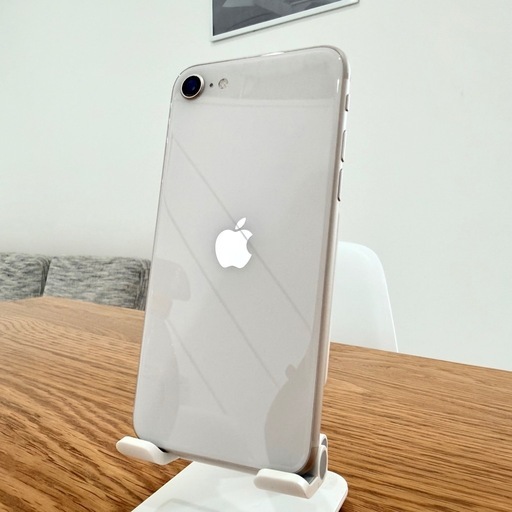 【バッテリー100%】iPhone se 第3世代64GB