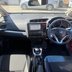 平成27年　ホンダフィットハイブリッド　50,760kmの画像