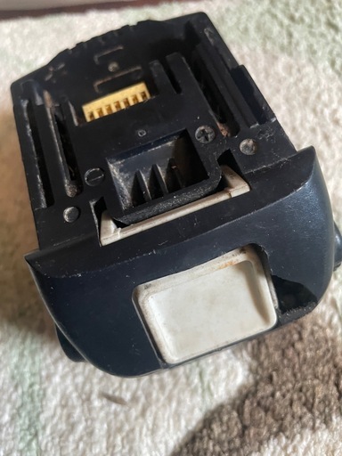 マキタ18v充電式面木釘打
