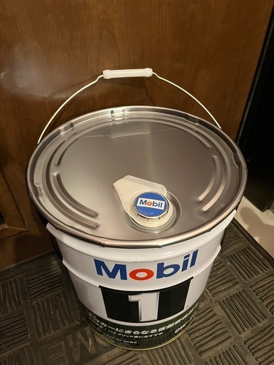 モービル1 Mobil1 エンジンオイル　0w-20