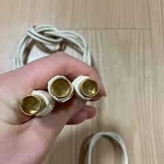 テレビのケーブルの画像