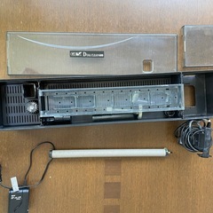 60cm曲げガラス水槽フルセット（上部フィルター・流木・新品マット付）アクアリウムの画像