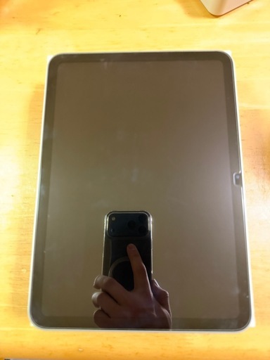 Apple 11iPad シルバー 本体と充電器付き本日限定価格