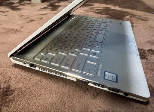 Fujitsu LIFEBOOK SH75/B1 ノートPC Core i5 FMV LIFEBOOK SH75/B1 FMVS75B1Wの製品画像 - 価格.com