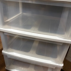 衣装ケース（取引中）の画像