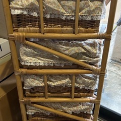 ラタン５段の画像