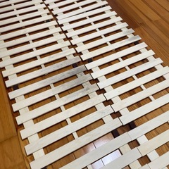 折りたたみマットレス+スノコの画像