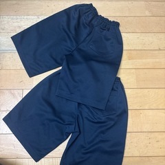 男子　体操服　半ズボン　ハーフパンツ　140 2枚の画像