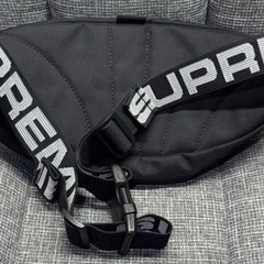 supreme ウエストバック　18ssの画像