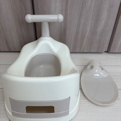 未使用　　抗菌シンプルおまる（西松屋）の画像