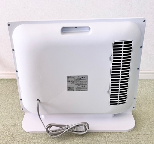 2023年製 パネルセラミックファンヒーター　1200w (CH-MD2336)
