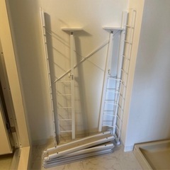 ニトリ 突っ張り壁面収納 Nポルダ＋ポールスライド棚2個＋20Lゴミ箱2個 まとめて6,000円の画像