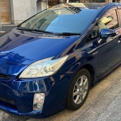 トヨタ　プリウス　の画像
