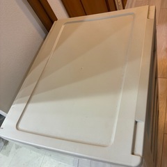 キャスター付きチェスト　4段の画像