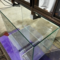 引取限定‼️中古ガラス水槽　600×300×400 ハイタイプ水槽　※角カケあり写真③の画像