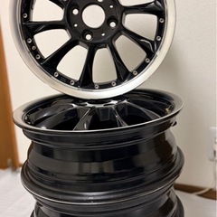 19” 3-Piece Split-Spoke Wheels Set of 4 Black/Polished Lipの画像