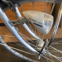 【LEDオートライト】27インチ　内装3段　シティサイクル　シルバーの画像